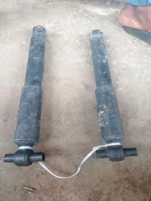 Volvo B12 Bus Back Shocks Absorbers · Photo 1