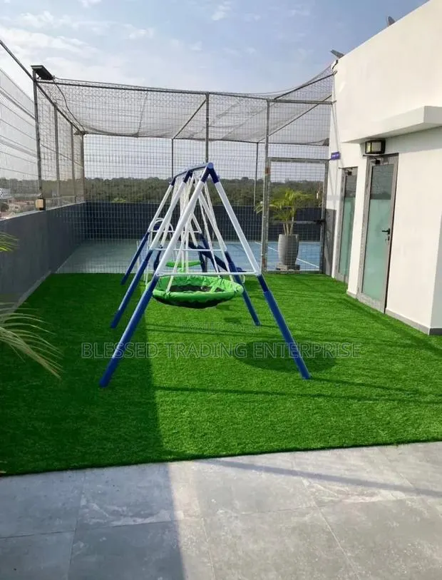 Quality Artificial Grass for Kids Playground · Photo 1