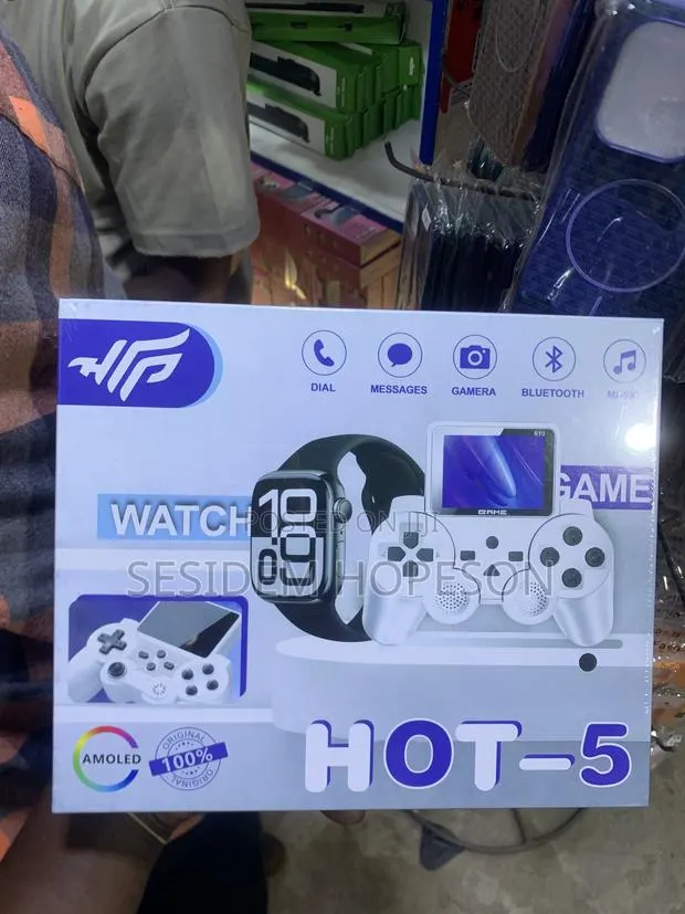 AMOLED HOT-5 Smart Watch and Retro Gaming Console Combo · Photo 1