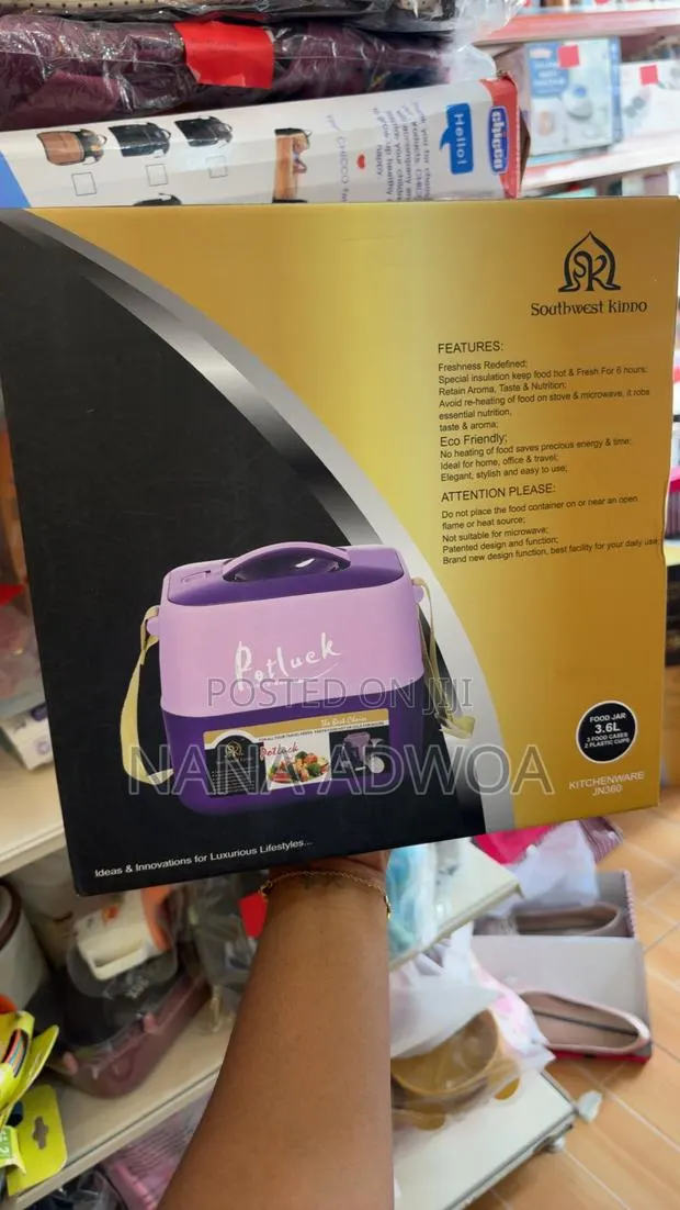 Potluck Lunch Box · Photo 1