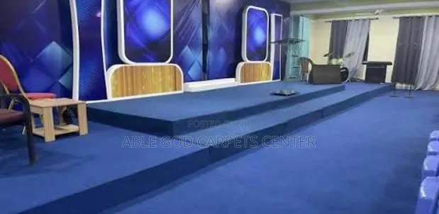 High Quality Blue Carpet for Rooms, Offices and Church Auditorium · Photo 1