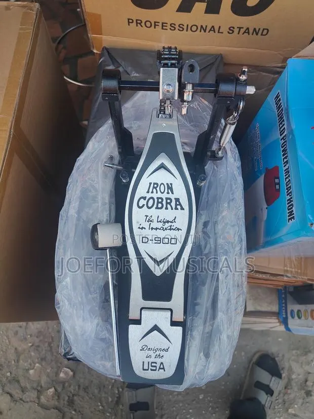Iron Cobra Drum Pedal · Photo 1