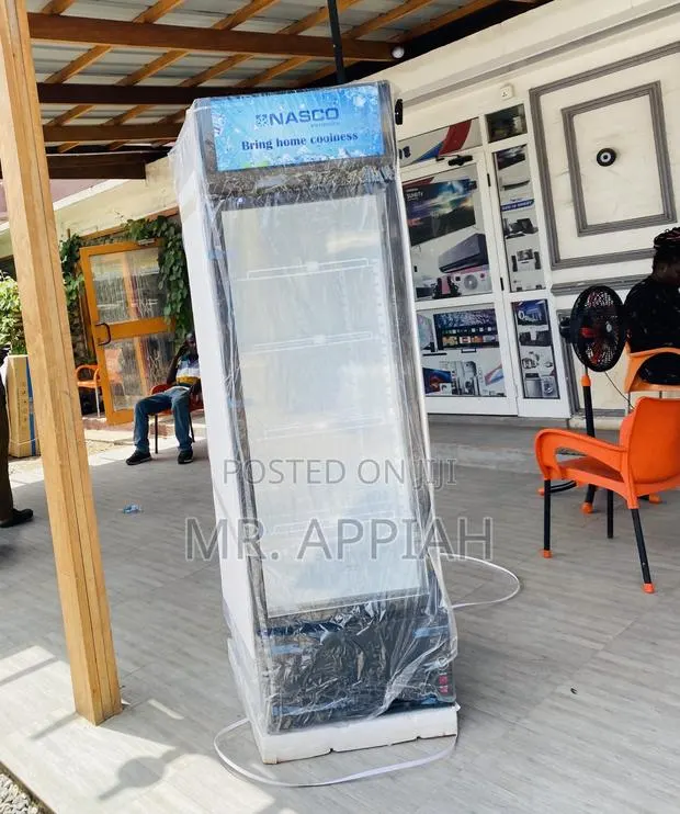 Unique Design Naaco Nasfl360-1dr 1 Door Display Fridge. · Photo 1
