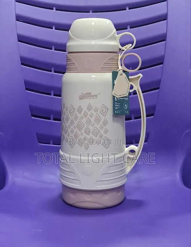 1.0 Liter Vacuum Flask · Photo 1
