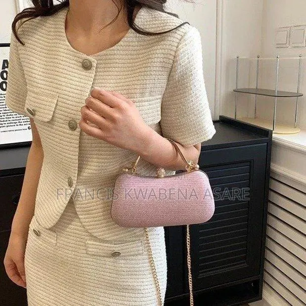 Ladies Clutch · Photo 1