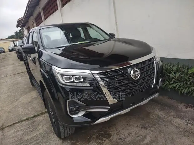 New Nissan Hardbody 2025 Black · Photo 1