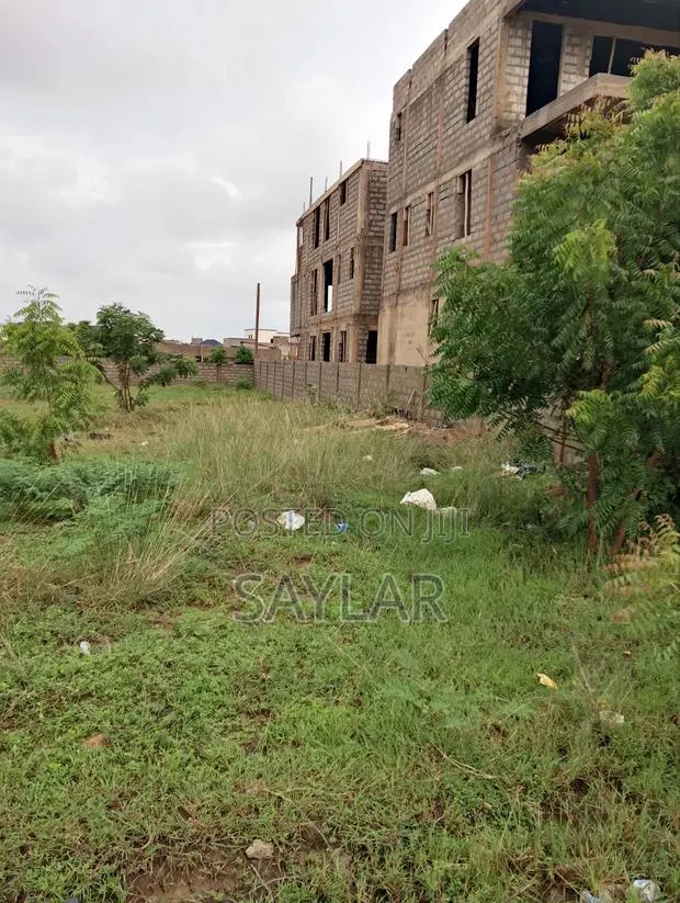 A Very Suitable Half Plot Behind Mf Estates Area Lashibi for Sale · Photo 1