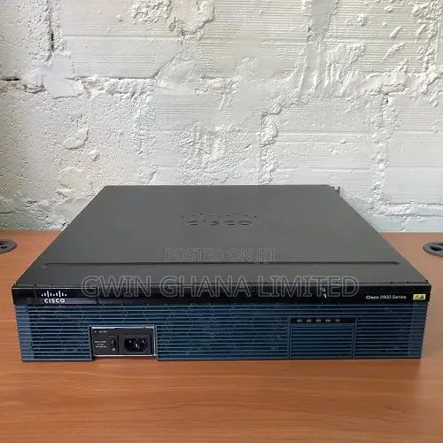 Cisco Cisco2921/ Integrated Services Router 2921 Gigabit. · Photo 1
