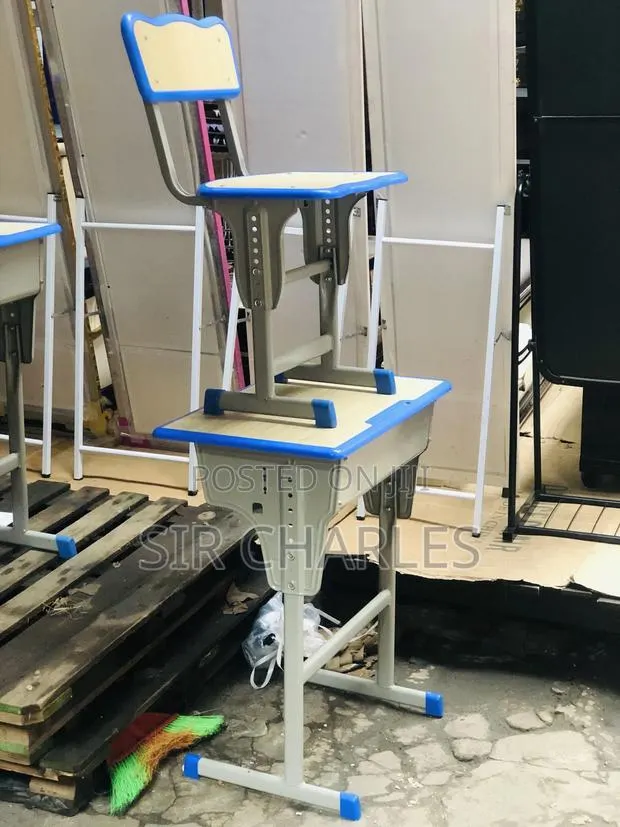 Table And Chair For Students · Photo 3
