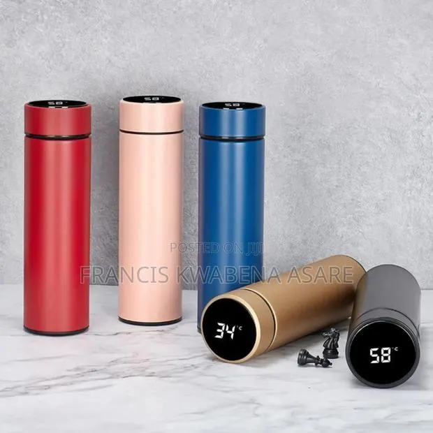 Temperature Display Water Bottle (Hot and Cold) · Photo 1