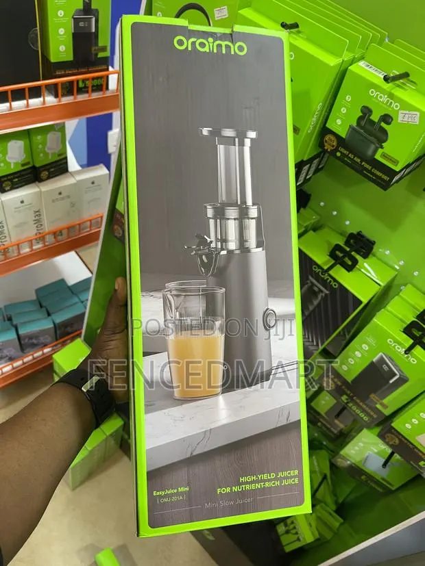 Oraimo EasyJuice Mini Portable Slow Juicer – 130W · Photo 1