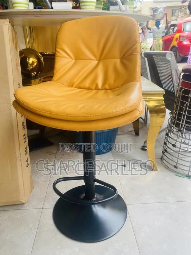 Quality Bar Chairs · Photo 1