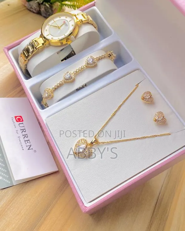 The Eternal Love 5-in 1 Jewelry Set · Photo 1