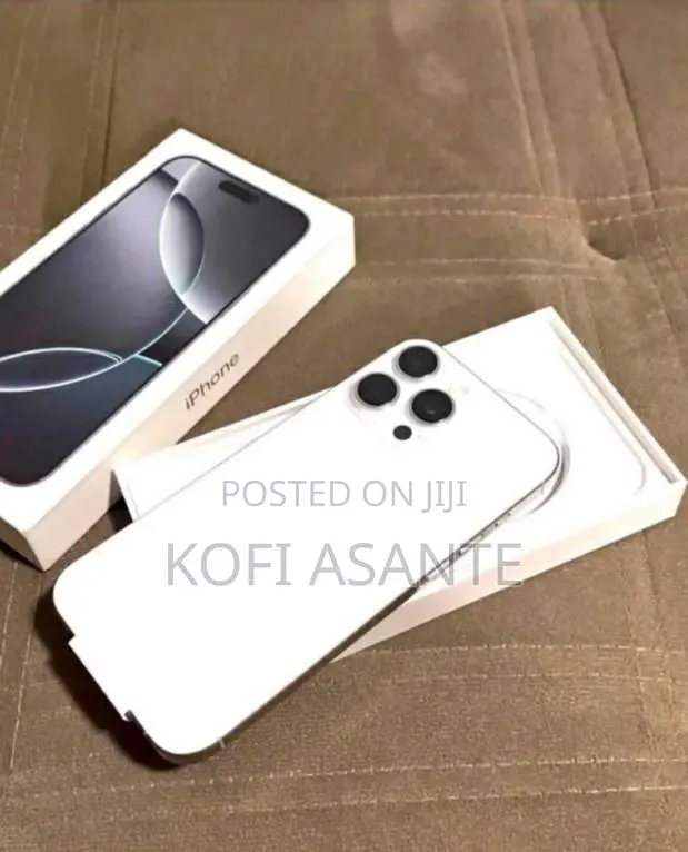 Apple iPhone 16 Pro Max 256 GB White · Photo 1