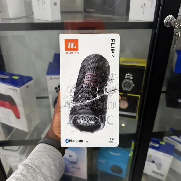 JBL Flip 7 Portable Bluetooth Speaker · Photo 1