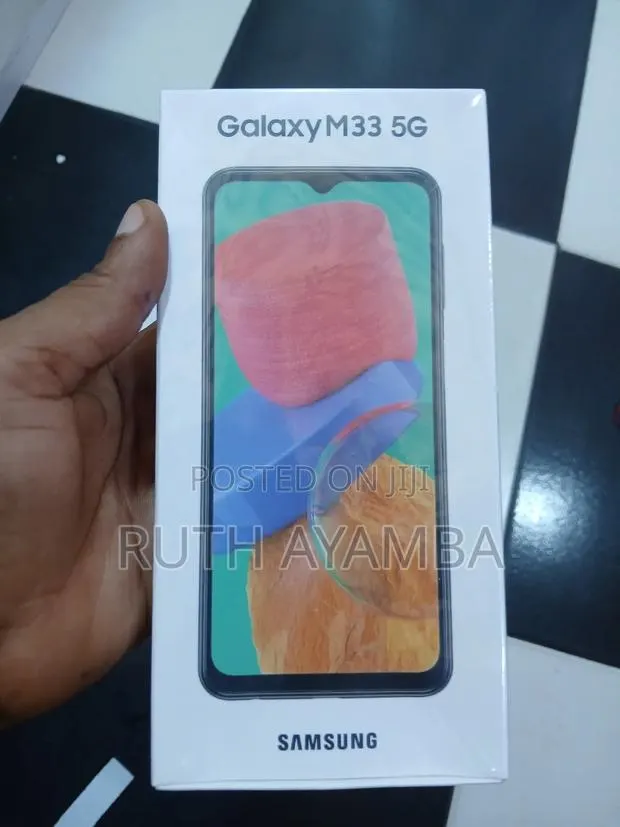 New Samsung Galaxy M33 5G 128 GB Black · Photo 1