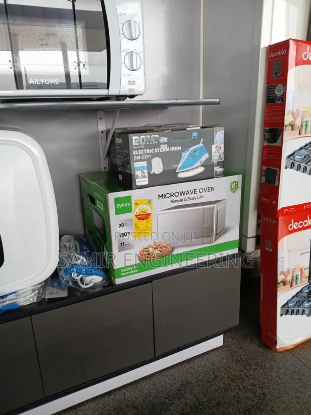 Syinix Digital Mirror Microwave: Everyday Cooking Made Modern · Photo 1