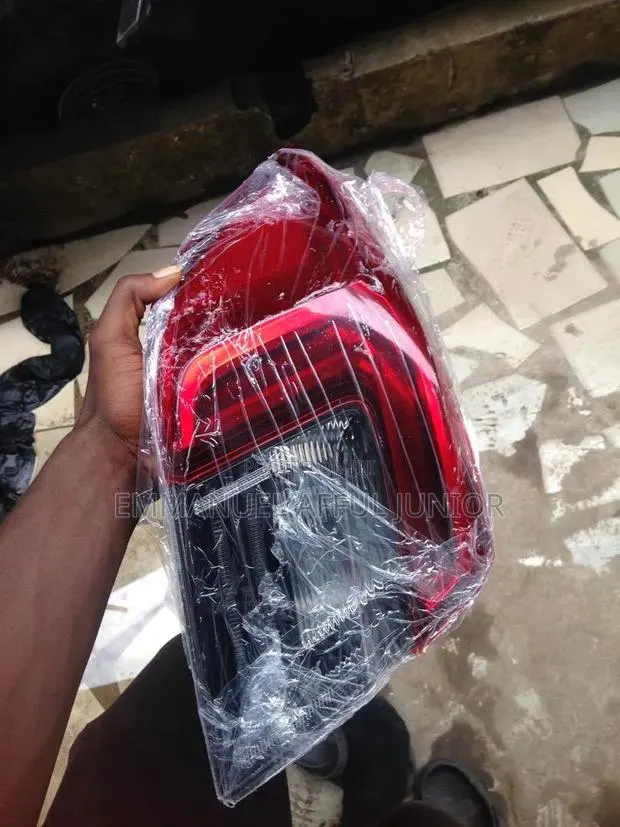 Honda Accord 2018,2020,2021 Tail Light · Photo 1