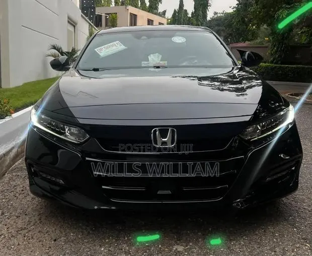 Honda Accord Sport (1.5L 4cyl Turbo CVT) 2019 Black · Photo 1