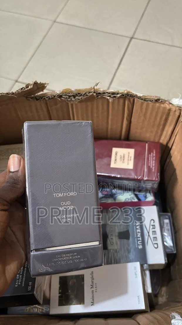 Tom Ford Oud Wood 100ml · Photo 1