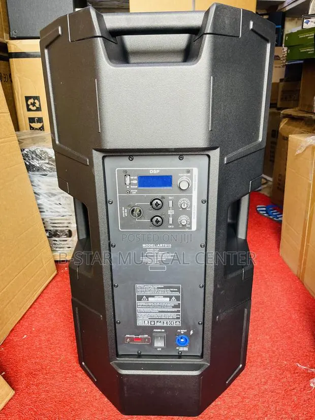15”RCF Active Stage Monitor · Photo 1
