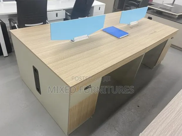 Wooden Office Work Station 4 Seater · Photo 1