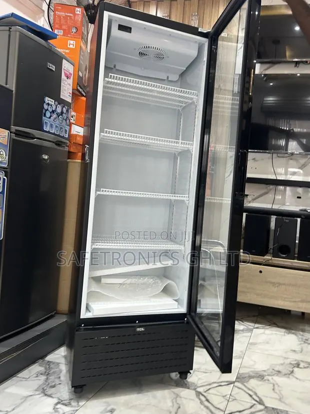 Shop Exclusive Display 258 Liters Singledoor TCL Black Display · Photo 1