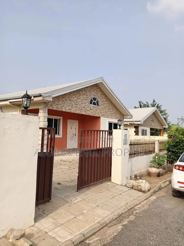 3bdrm Bungalow in Oyarifa for rent · Photo 1