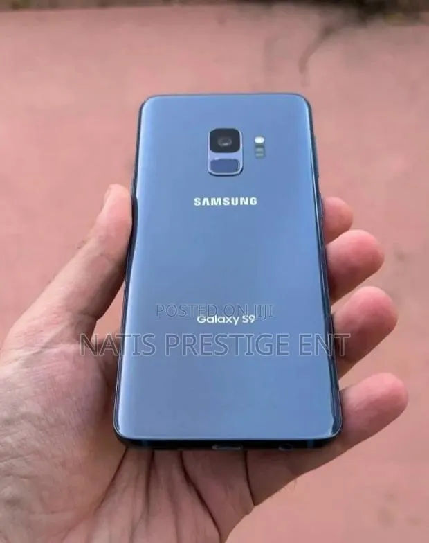 New Samsung Galaxy S9 64 GB Blue · Photo 1