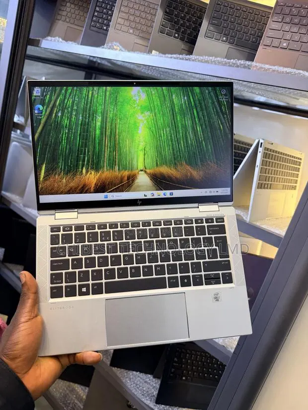 Laptop HP EliteBook x360 1030 G7 16GB Intel Core i7 SSD 512GB · Photo 1
