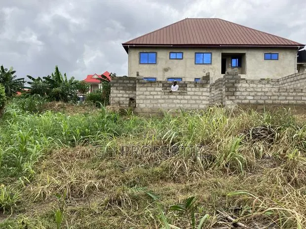 Half Plot for Sale at Sokoban Ampaame Hills . · Photo 1