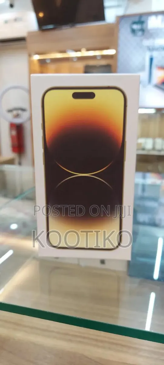 New Apple iPhone 14 Pro 128 GB Gold · Photo 1