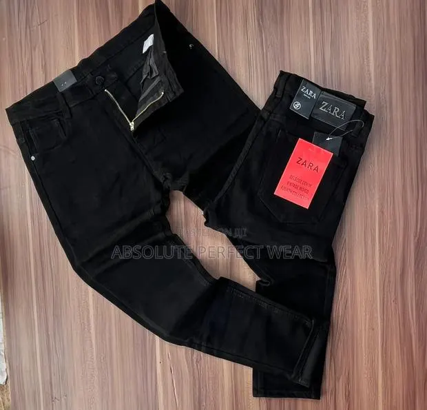Relaxed Black Jeans Trousers for Sale · Photo 1