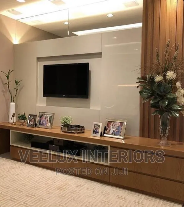 Whitish-Wood Tv Unit || Interior Design · Photo 1