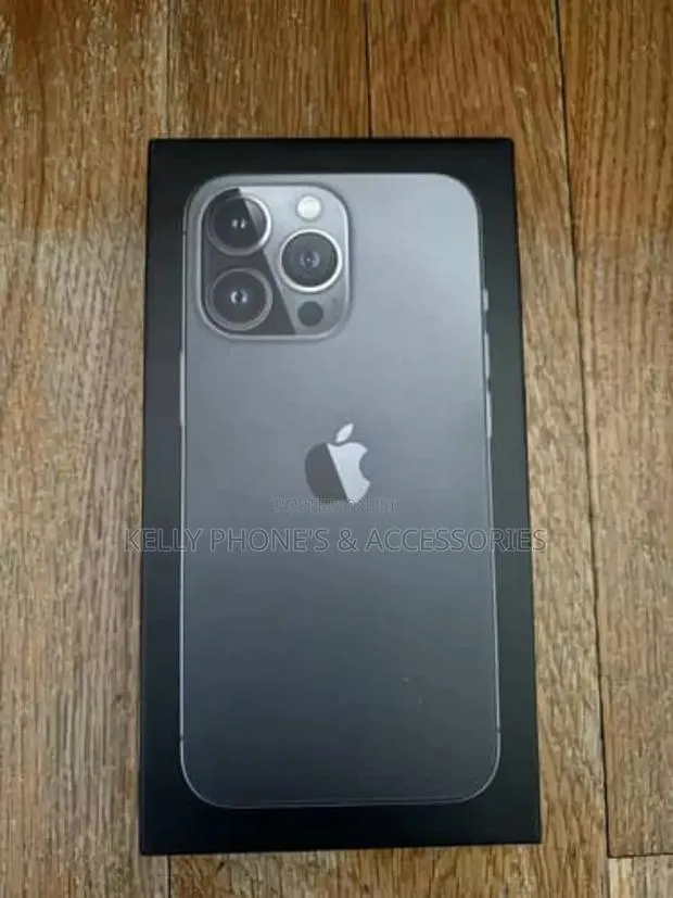 New Apple iPhone 13 Pro Max 256 GB Black · Photo 1