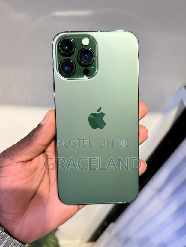 Apple iPhone 13 Pro 128 GB Green · Photo 1