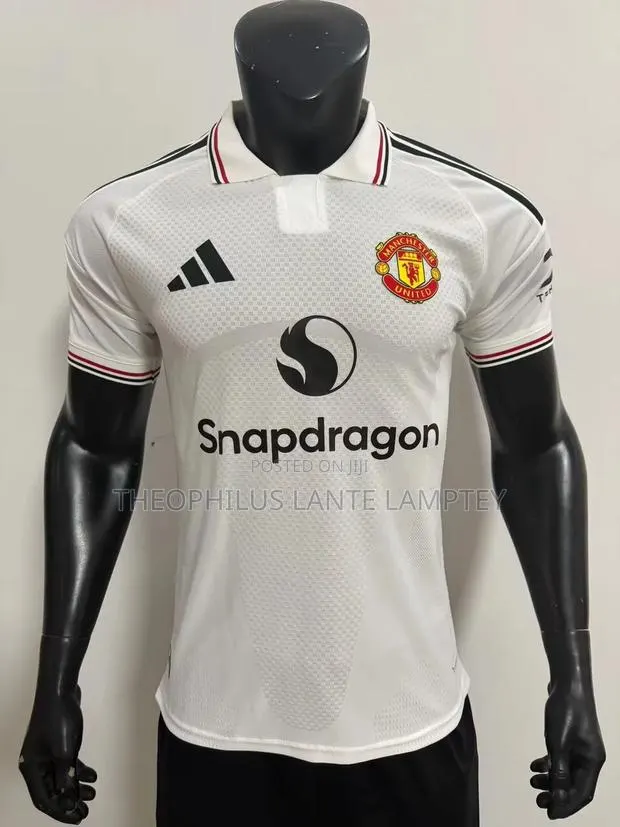 26/27 European Clubs Foitball Jersey · Photo 7