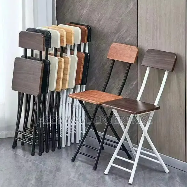 Wooden Foldable Chair · Photo 1