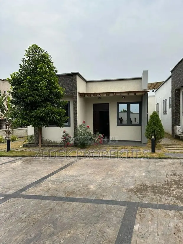 2bdrm House in Kwabenya, Ashomang Estate for rent · Photo 1