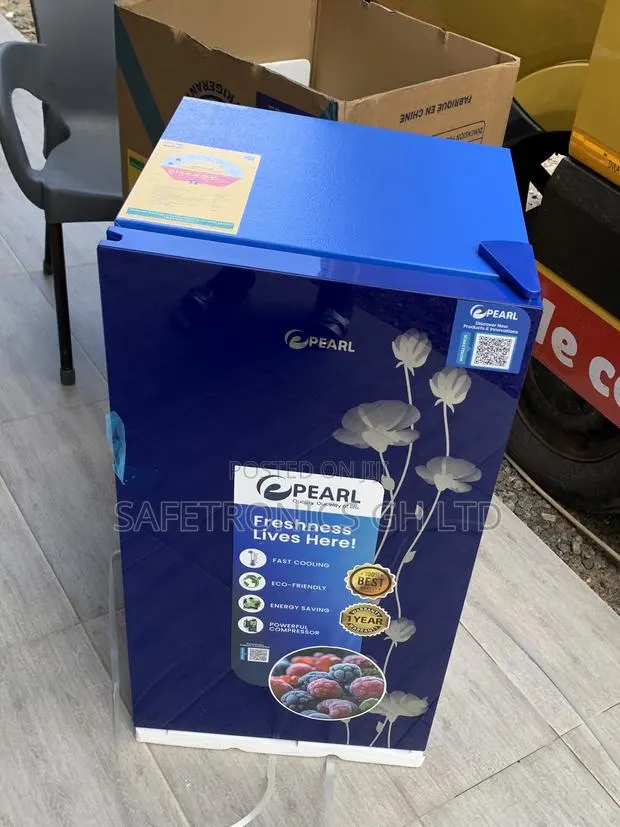 Exclusive Blue Pearl 95liters Double Door Table Top Fridge · Photo 1