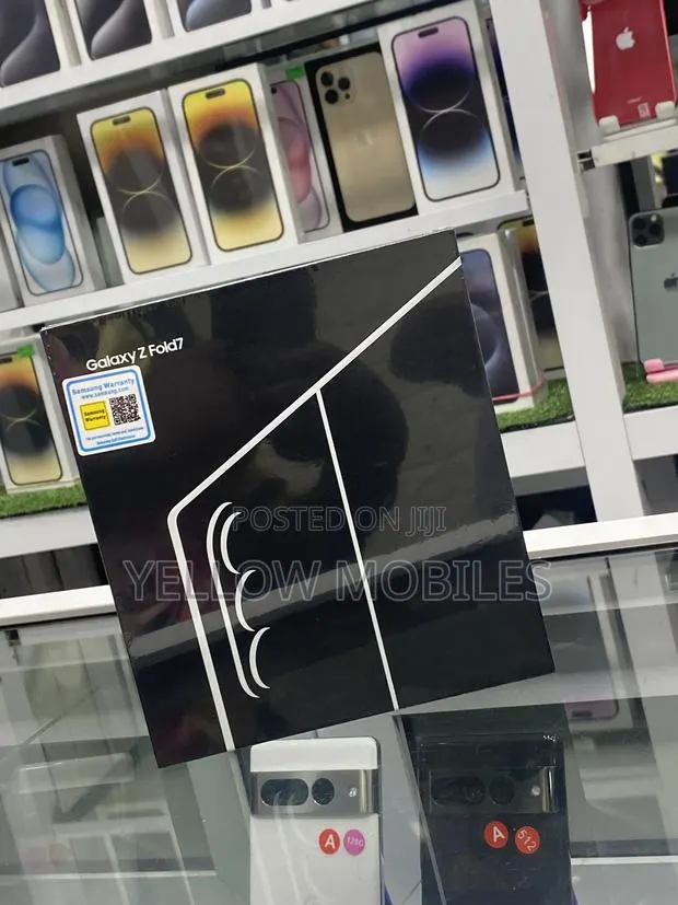 New Samsung Galaxy Z Fold7 512 GB Black · Photo 1