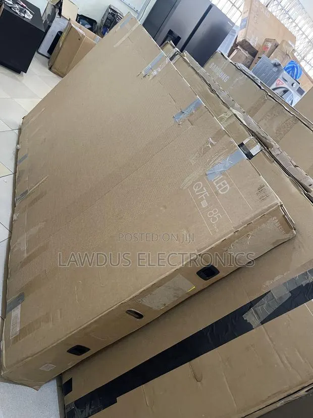 Samsung Qled 85inches 2025/2026 Model · Photo 1