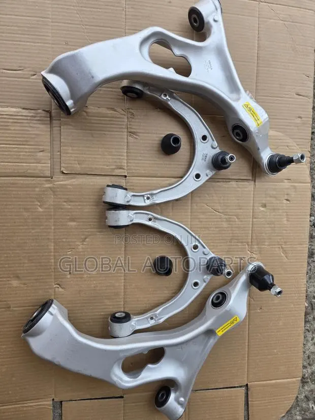 Control Track Arm · Photo 1