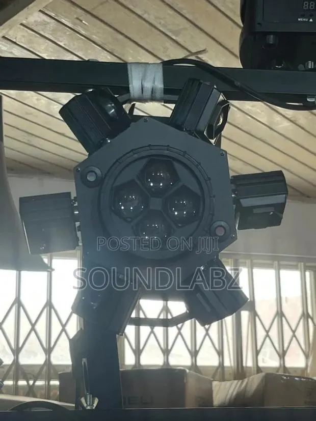 Bee Eye Led Moving Head Light · Photo 1