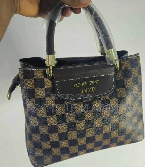 Ladies Bags · Photo 1
