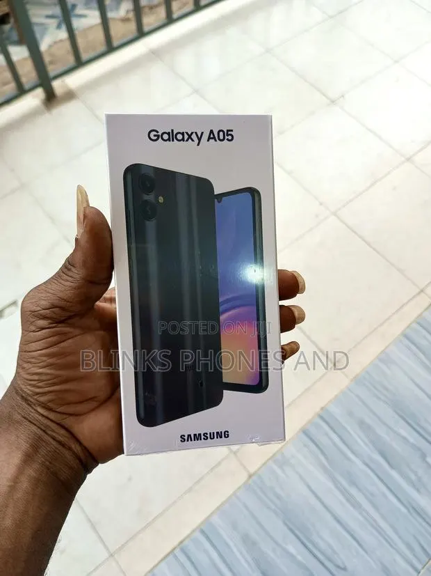 New Samsung Galaxy A05 128 GB Black · Photo 1