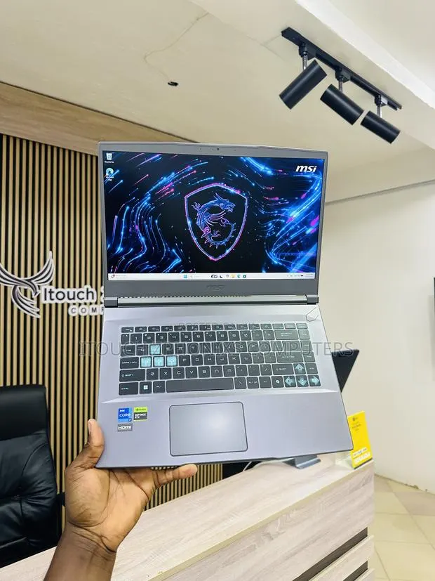 Laptop MSI GF75 Thin 16GB Intel Core i7 SSD 512GB · Photo 1