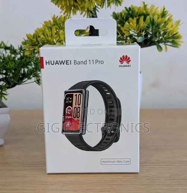 Huawei Band 11 Pro Smartwatch · Photo 1
