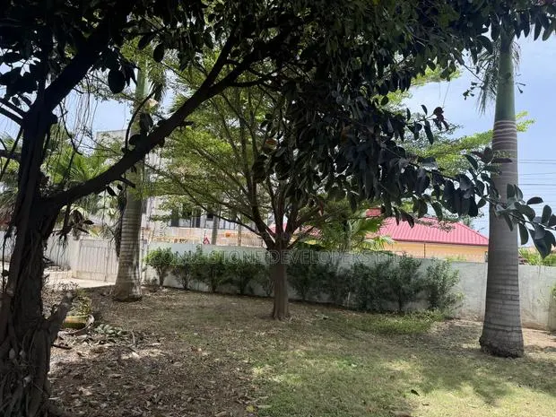 Registered 2 Plots At Dzorwulu For Sale Or Joint Venture · Photo 1
