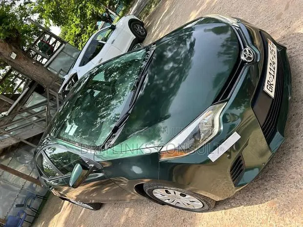 Salon Car Available for Rentals Book Now Toyota Corolla! · Photo 1